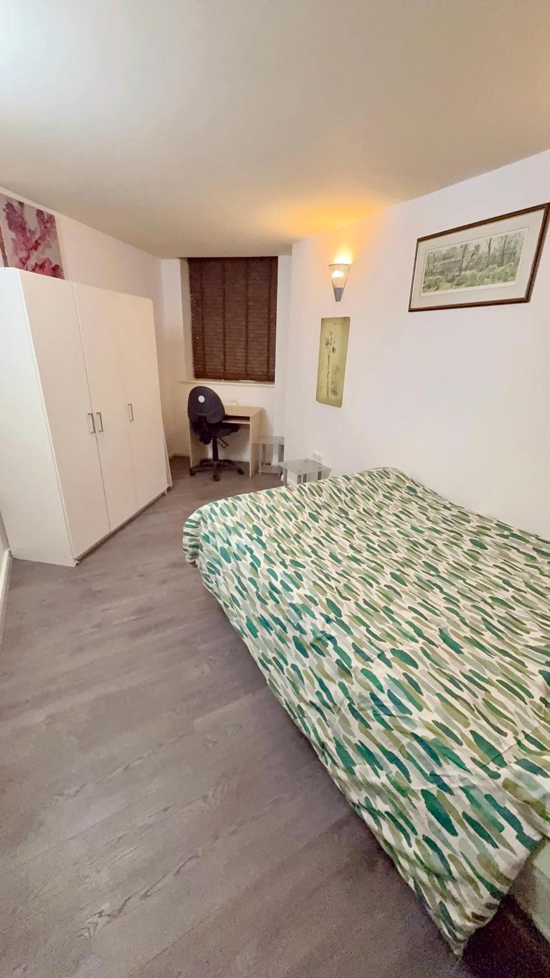 Habitación en casa particular Park View Center